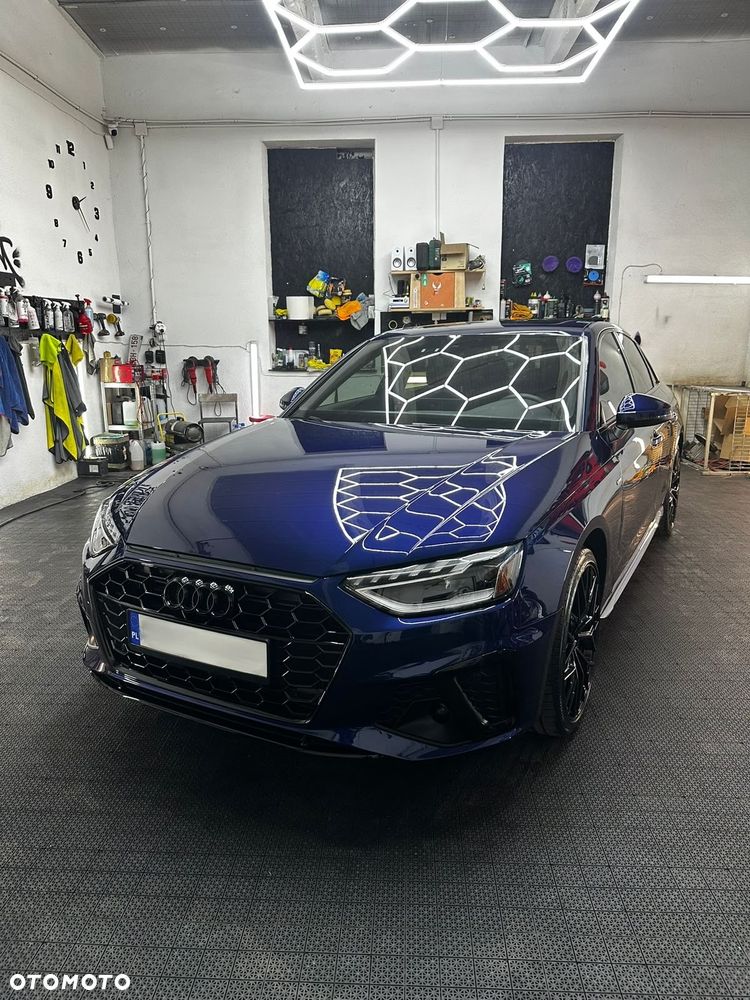 Audi A4 Limousine - 15