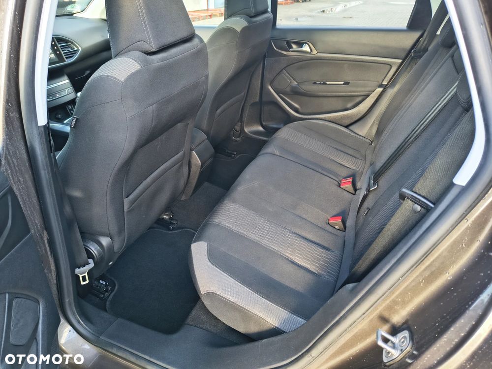Peugeot 308 - 9