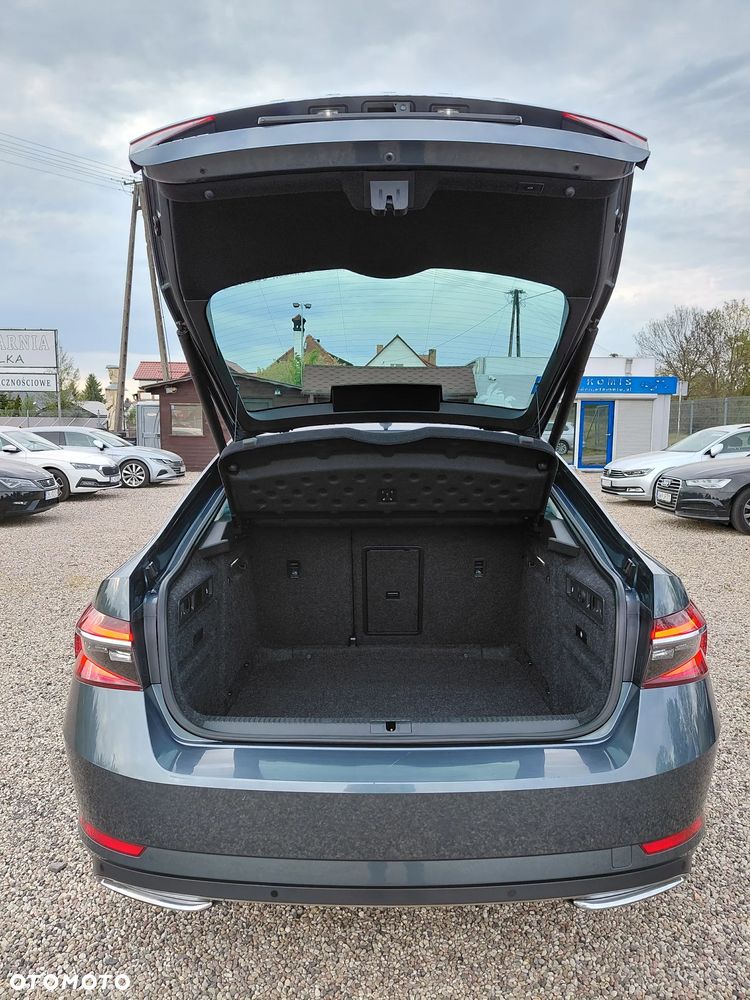 Skoda Superb 2.0 TSI L&K DSG - 35