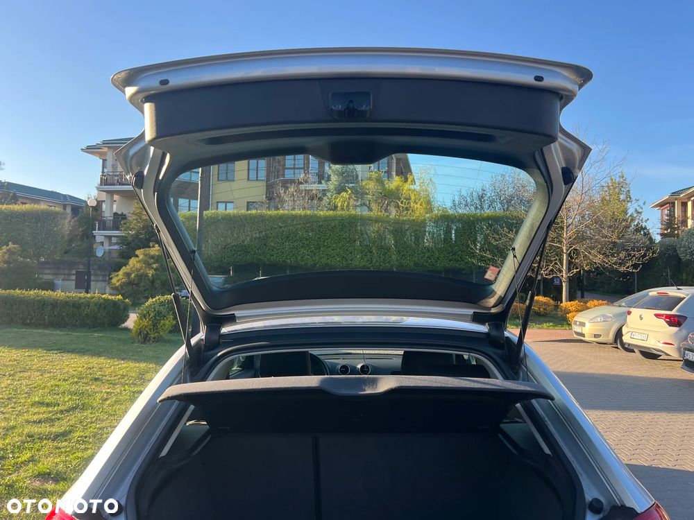 Audi A3 3-drzwiowe 1.4 TFSI Ambiente - 14