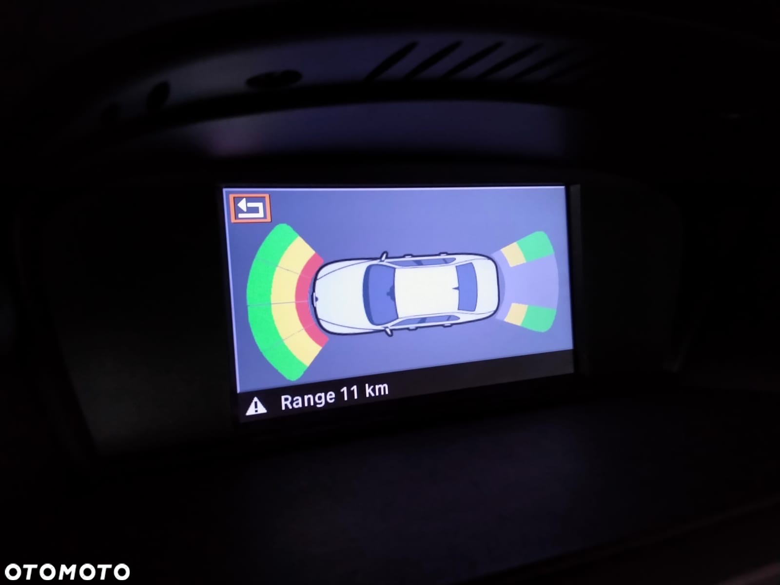 BMW Seria 5 525d - 29