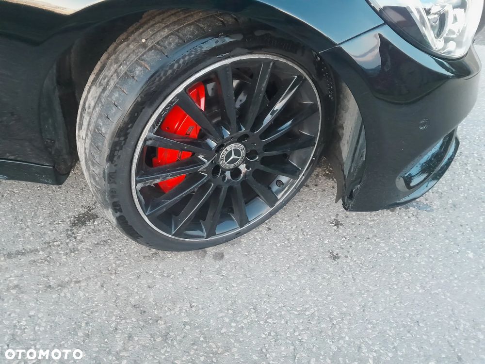 Mercedes-Benz Klasa C 400 4Matic 9G-TRONIC AMG Line Plus - 8