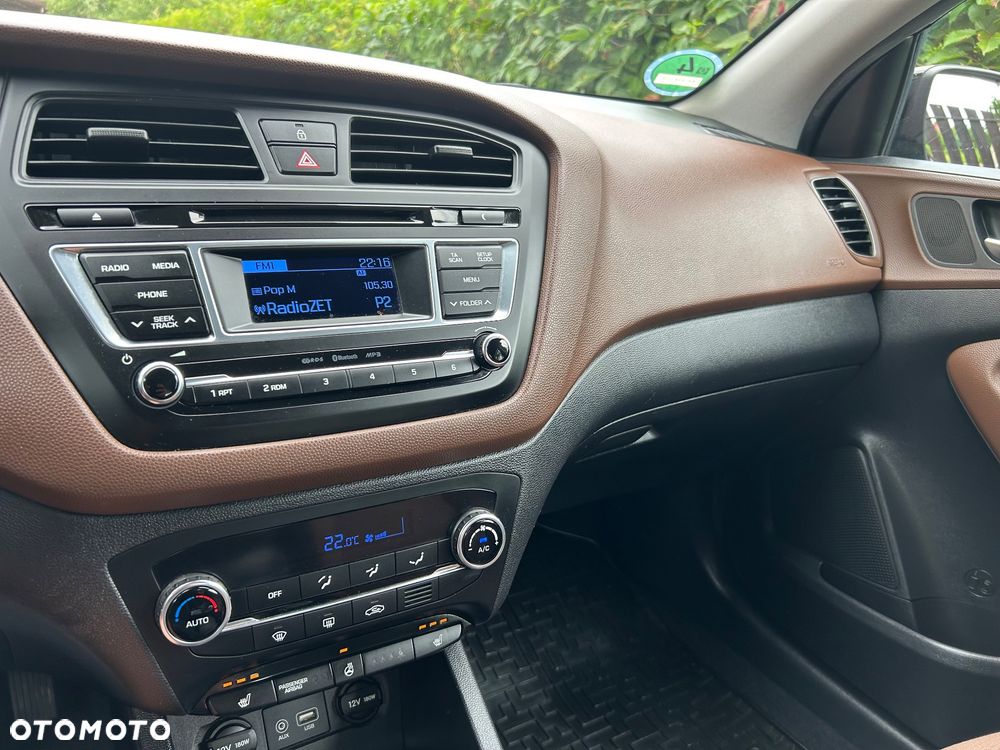 Hyundai i20 1.4 Trend - 17
