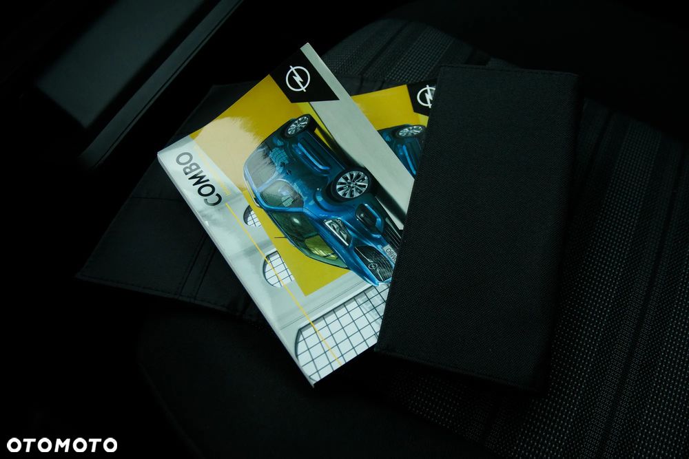 Opel Combo 1.5 D Start/Stop Elegance - 28