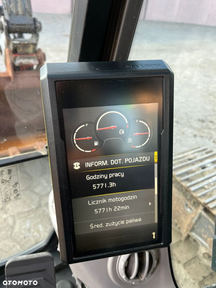 Volvo EC220EL - 14