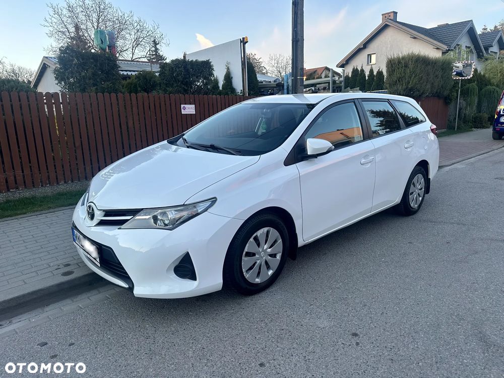 Toyota Auris 1.4 D-4D Active - 1