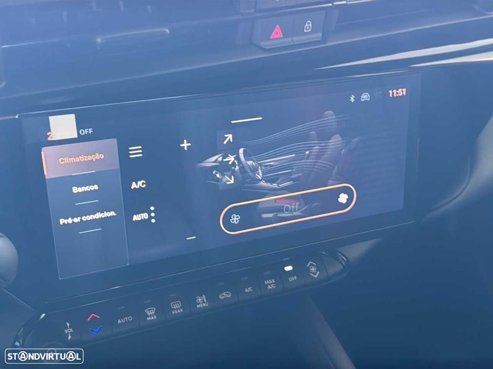 Alfa Romeo Junior 54 kWh Sport Speciale - 22