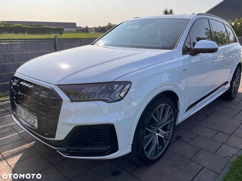 Audi Q7 55 TFSI mHEV Quattro S Line Tiptr - 8