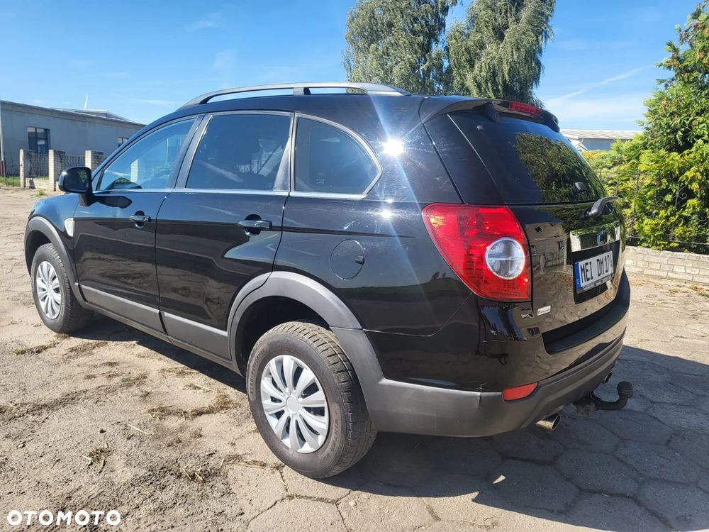 Chevrolet Captiva 2.0 4WD 5 Sitzer LT - 4