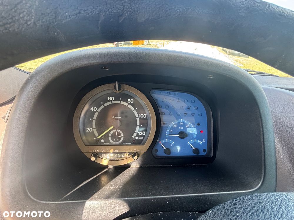 Renault Mascott - 25