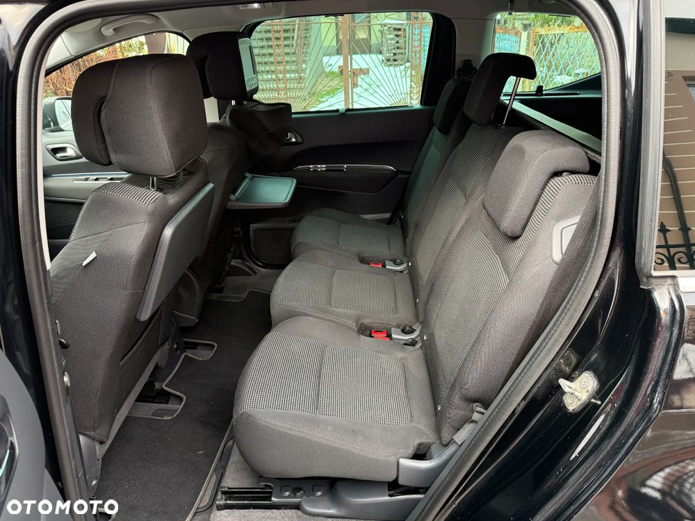 Peugeot 5008 2.0 HDi Family 7os - 14