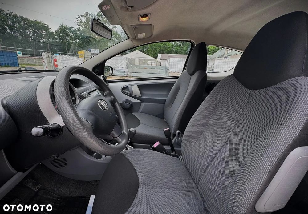 Toyota Aygo 1.0 VVT-i Luna A/C MM - 9