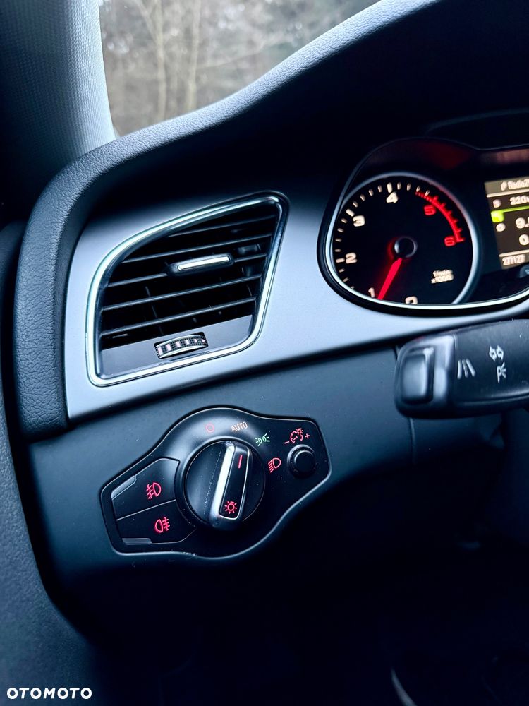Audi A4 Avant 2.0 TDI DPF multitronic Attraction - 34