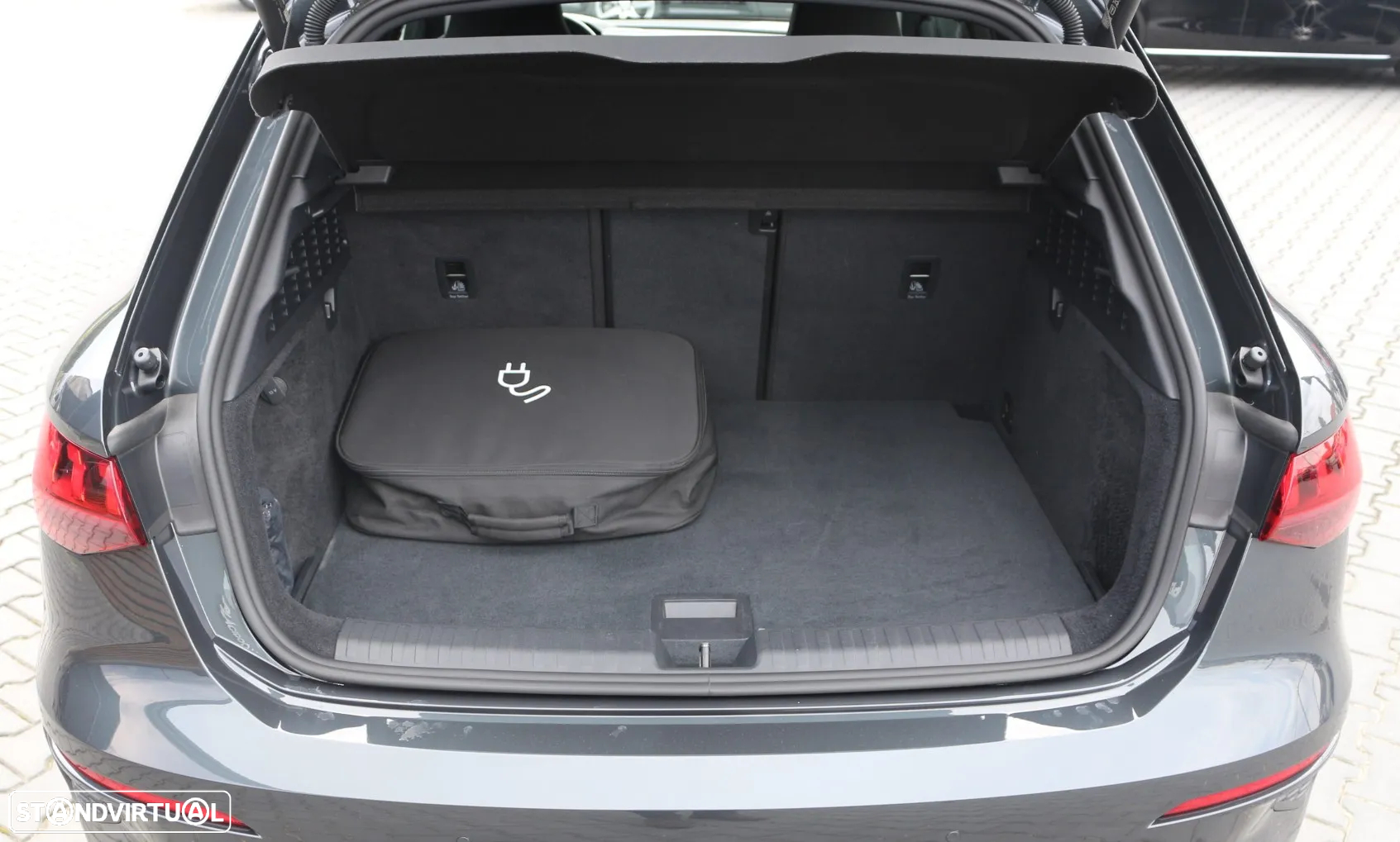 Audi A3 Sportback 40 TFSIe S line - 42