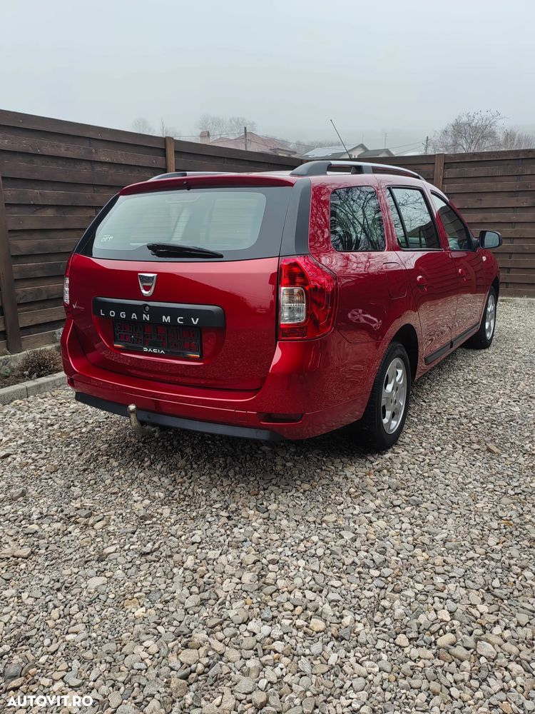 Dacia Logan TCe 90 Laureate - 12