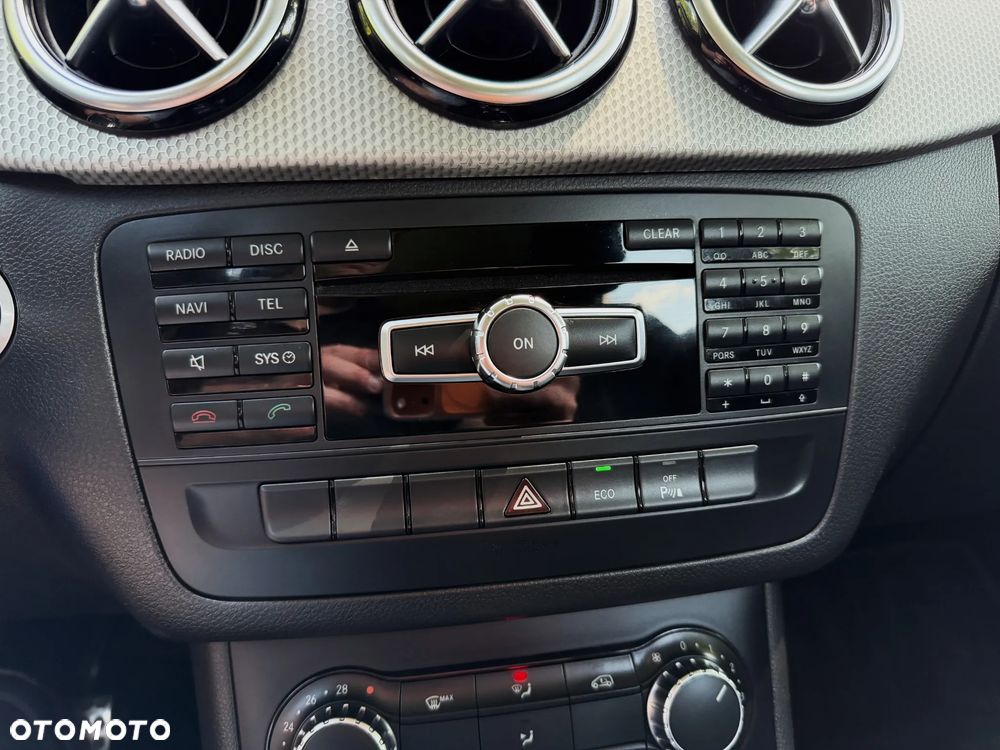 Mercedes-Benz Klasa B 180 CDI (BlueEFFICIENCY) - 29