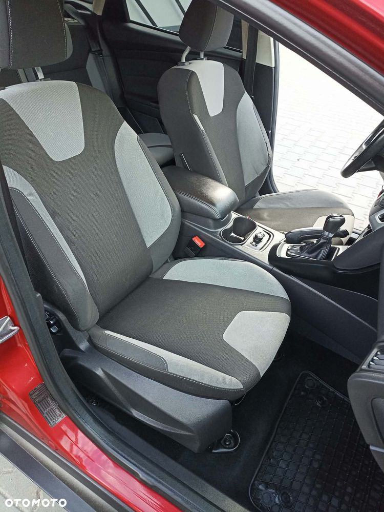 Ford Focus - 13
