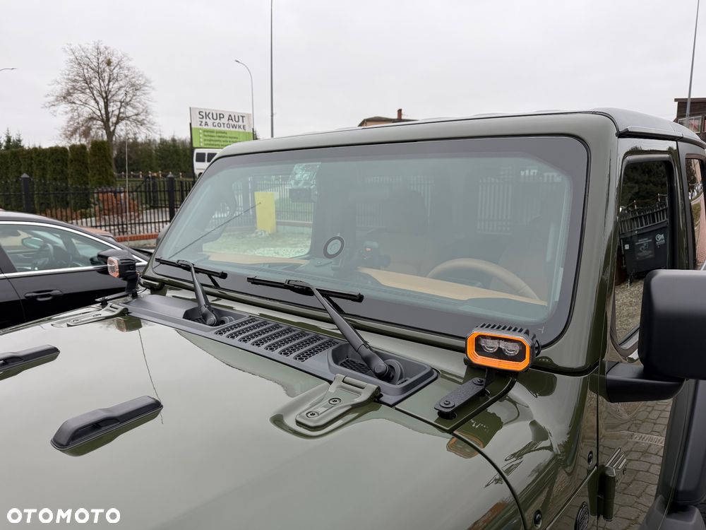 Jeep Wrangler - 7