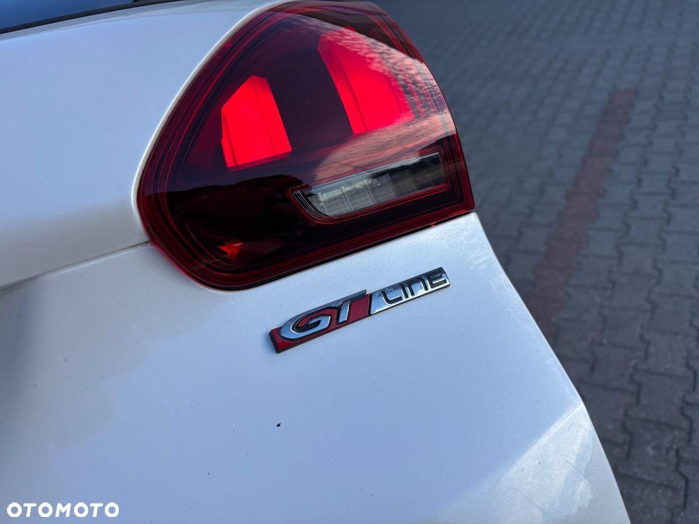 Peugeot 2008 PureTech 110 Stop&Start EAT6 GT-Line Edition - 16
