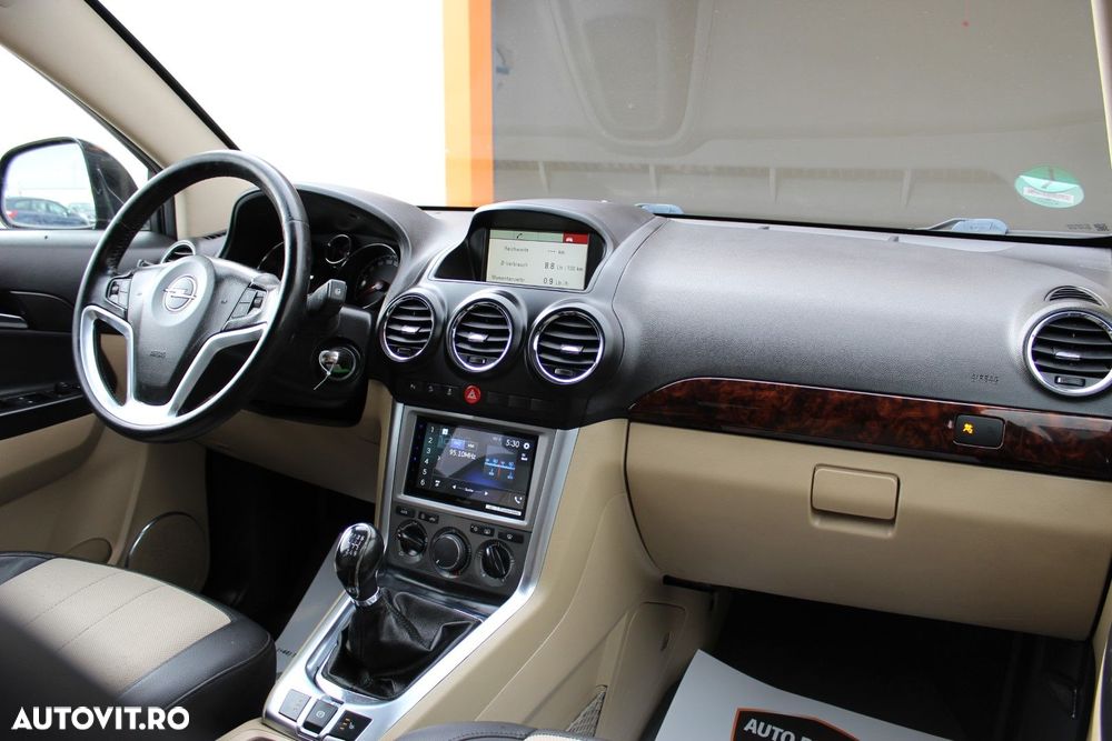 Opel Antara - 13