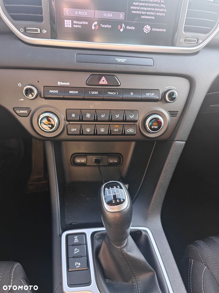 Kia Sportage 1.6 T-GDI M 4WD - 10