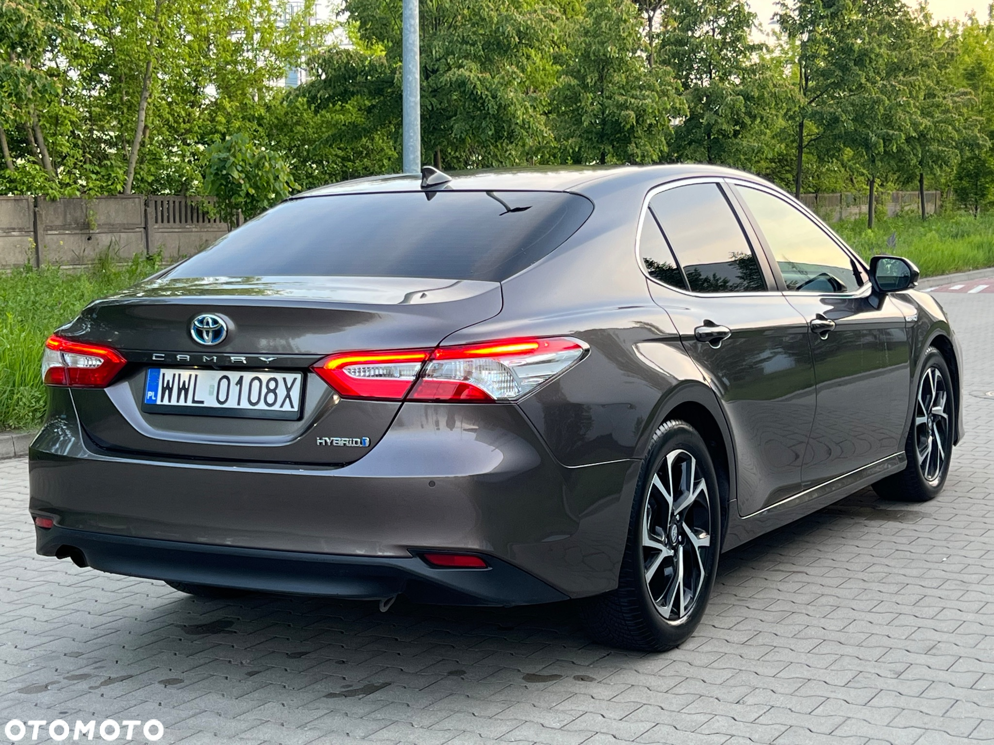 Toyota Camry 2.5 Hybrid Comfort CVT - 8