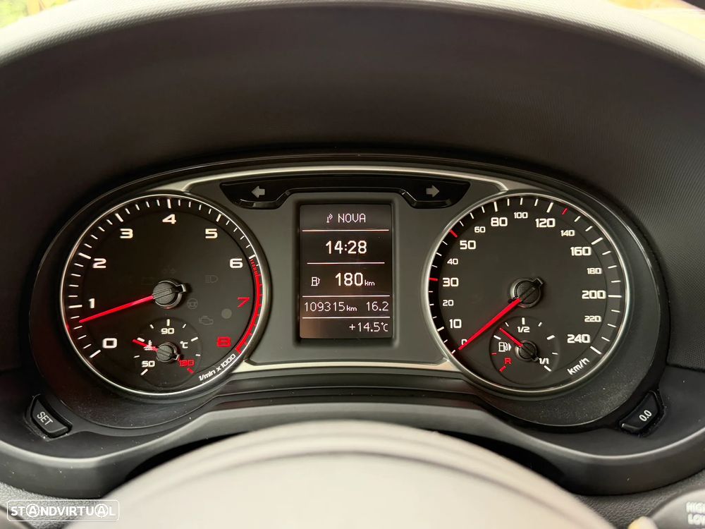 Audi A1 1.4 TFSI admired - 8