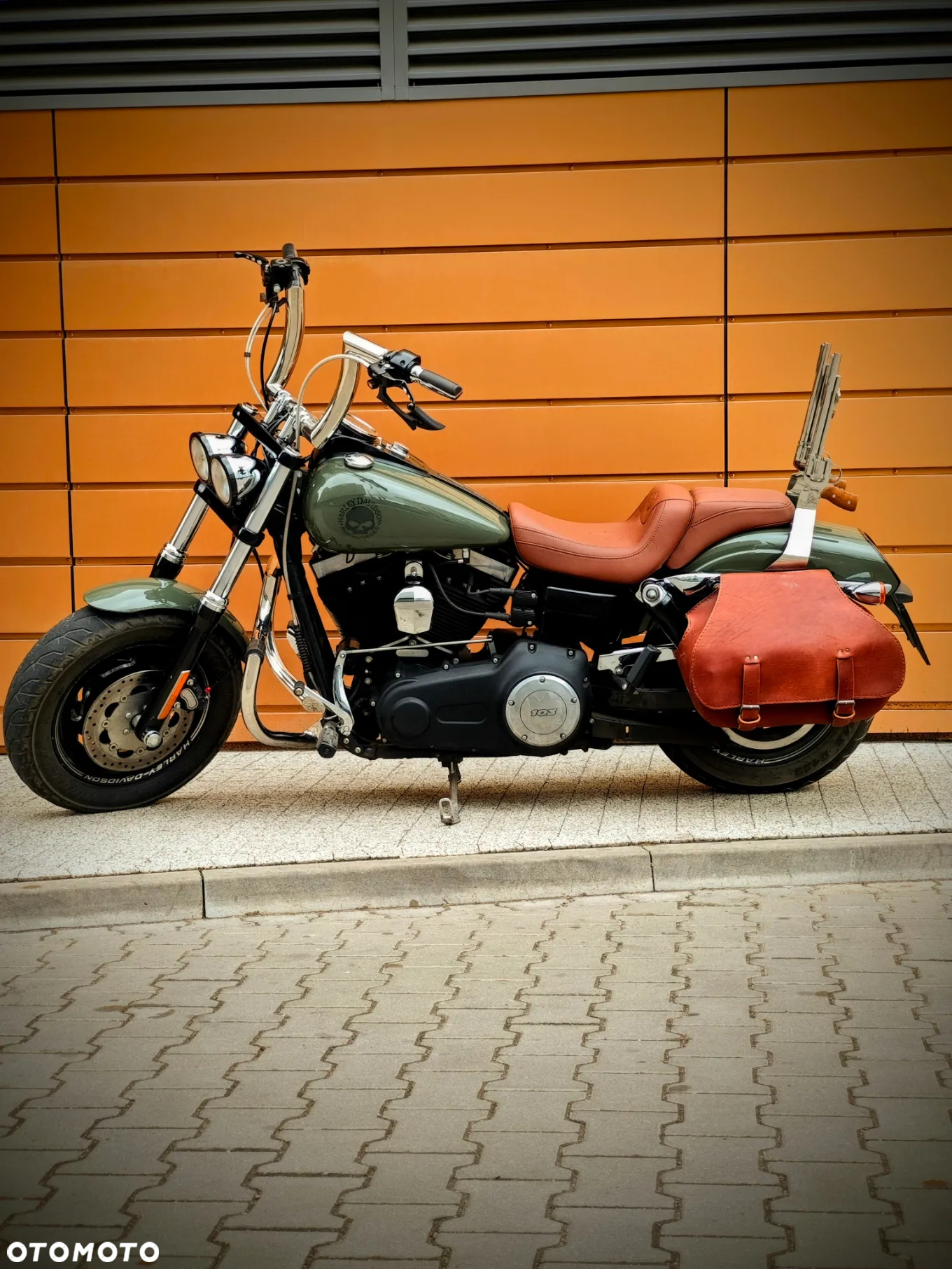 Harley-Davidson Dyna Fat Bob - 4