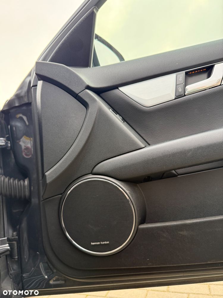 Mercedes-Benz Klasa C - 12