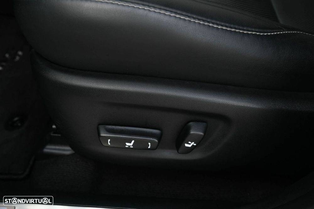 Lexus NX 300h Executive+ - 22