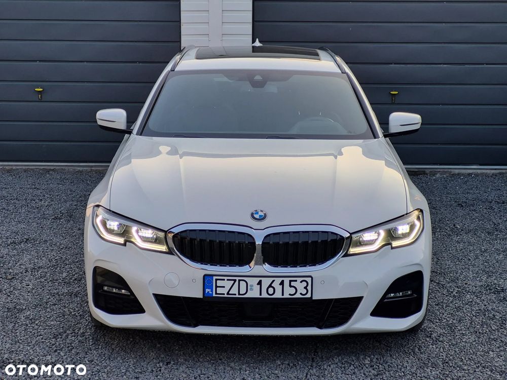 BMW Seria 3 318d MHEV - 40