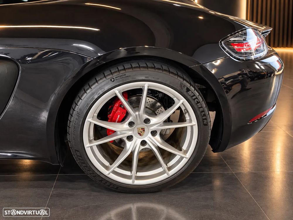 Porsche 718 Boxster 2018 photo 3