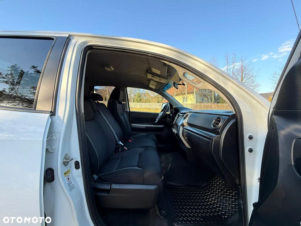 Toyota Tundra 5.7 4x4 Double Cab Limited - 26