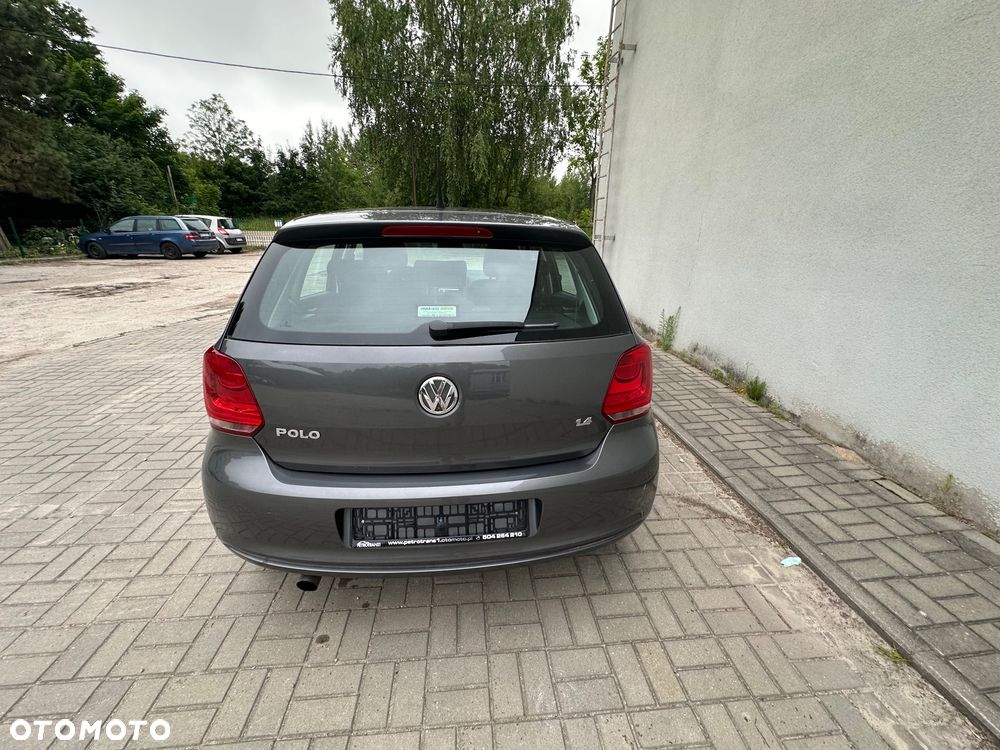 Volkswagen Polo 1.4 16V Trendline - 6