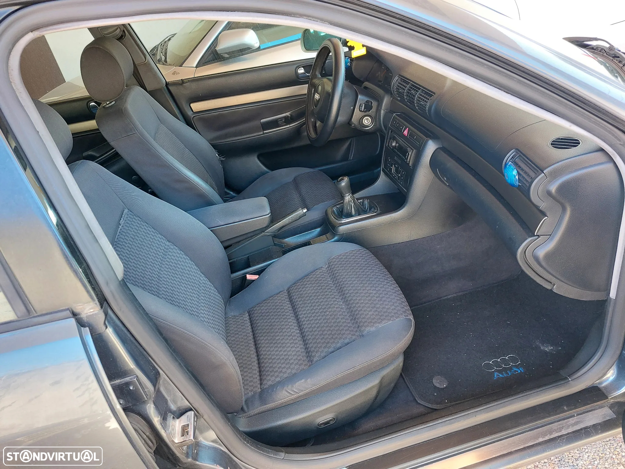 Audi A4 Avant 1.9 TDI - 8