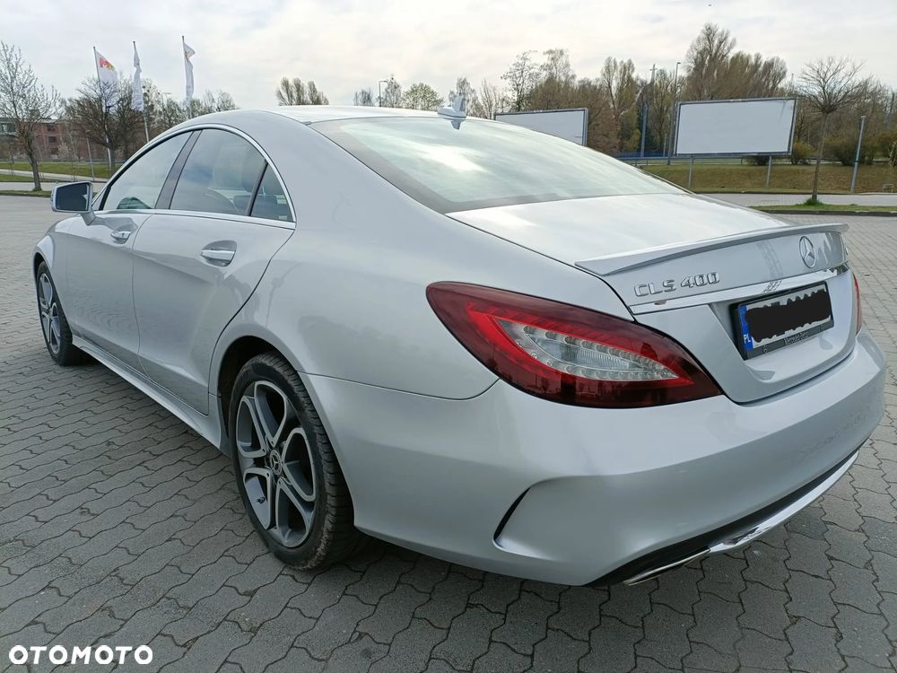 Mercedes-Benz CLS - 4