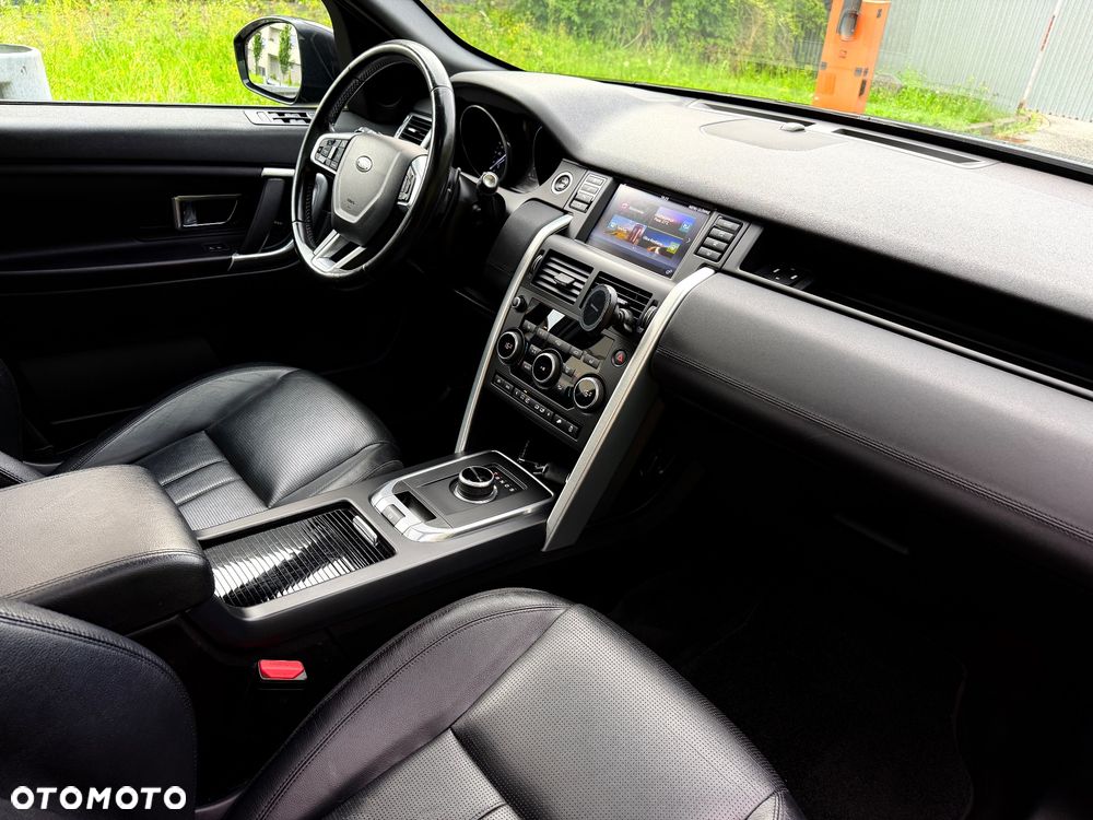 Land Rover Discovery Sport TD4 HSE Luxury - 8
