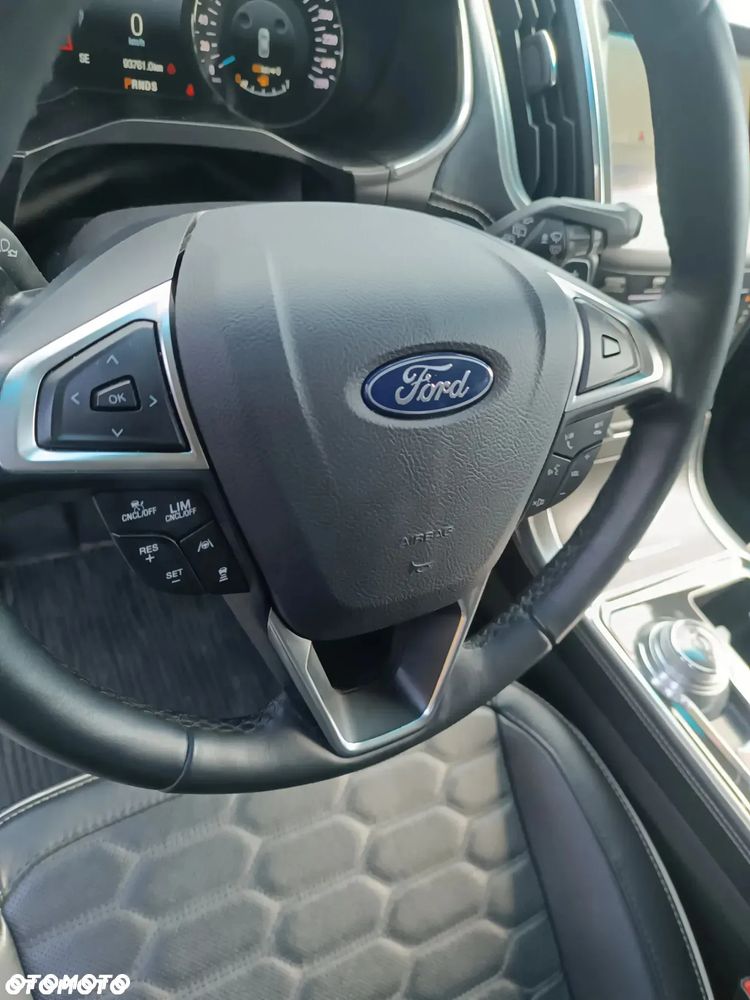 Ford Edge 2.0 EcoBlue Bi-Turbo 4x4 Vignale - 12