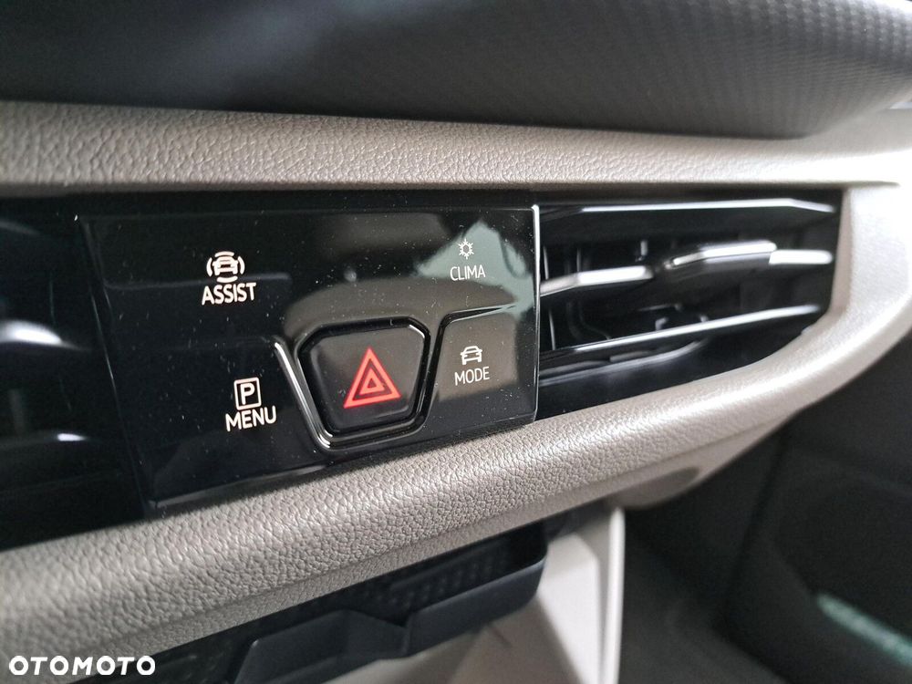 Volkswagen Multivan - 14