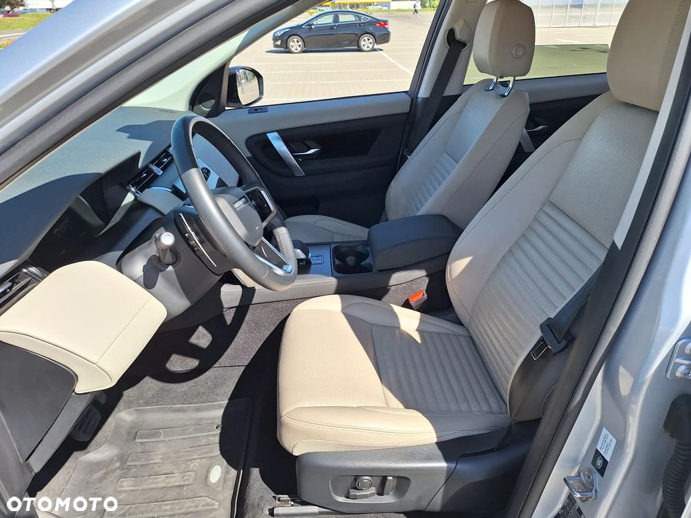 Land Rover Discovery Sport 2.0 D200 mHEV S - 9