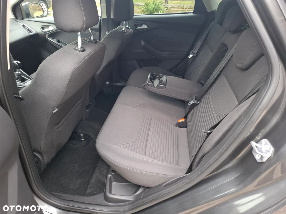 Ford Focus 1.0 EcoBoost Titanium - 16