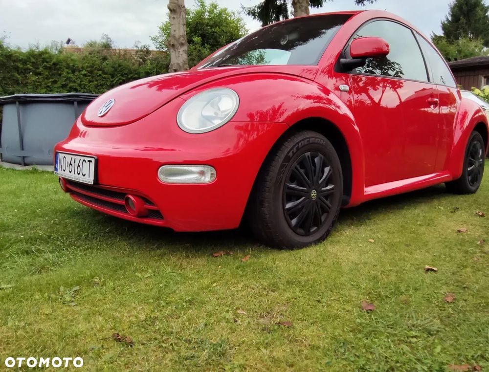Volkswagen New Beetle - 3
