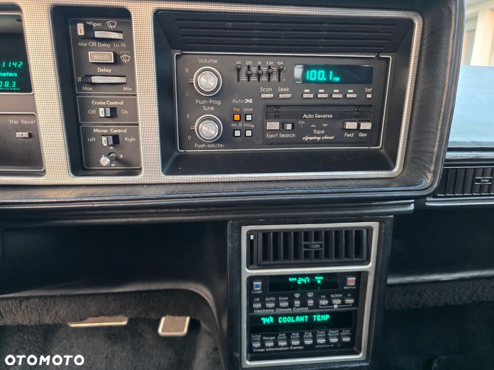Cadillac Eldorado - 30