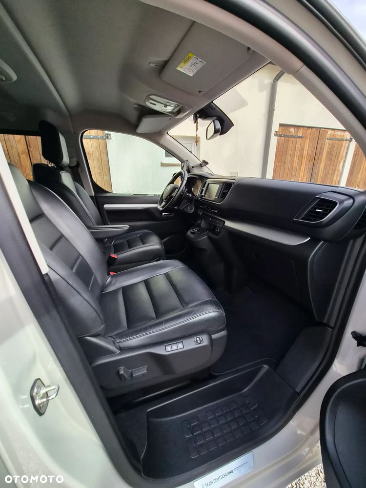 Toyota Proace Verso 2.0 D4-D Long VIP - 15