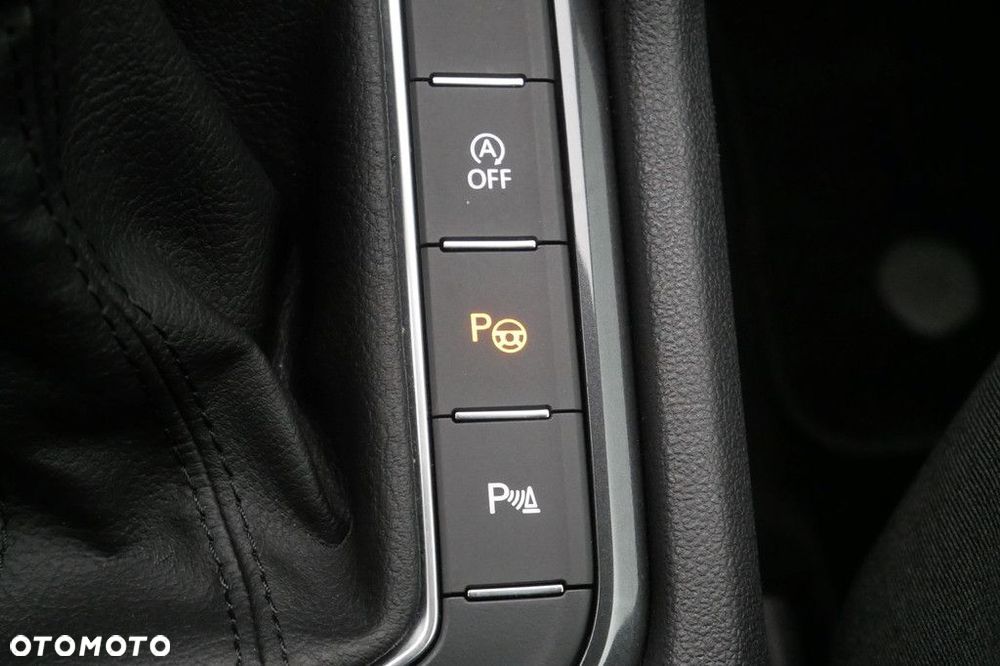 Volkswagen Tiguan 1.5 TSI EVO Elegance DSG - 23