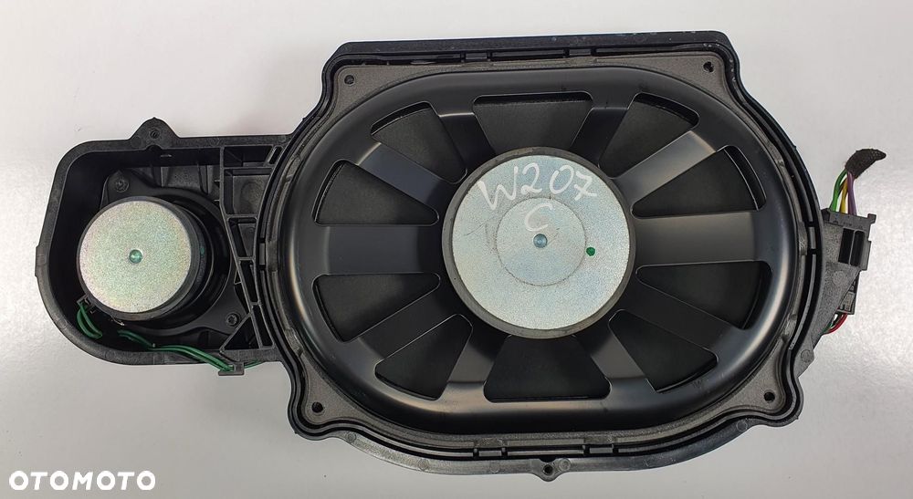 GŁOŚNIK SUBWOOFER LOGIC 7 HARMAN MERCEDES W207 - 2