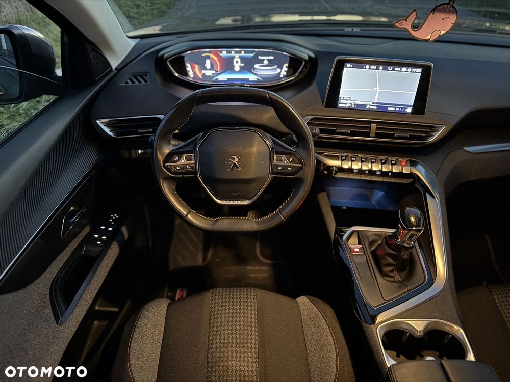 Peugeot 5008 1.2 PureTech Active S&S - 23