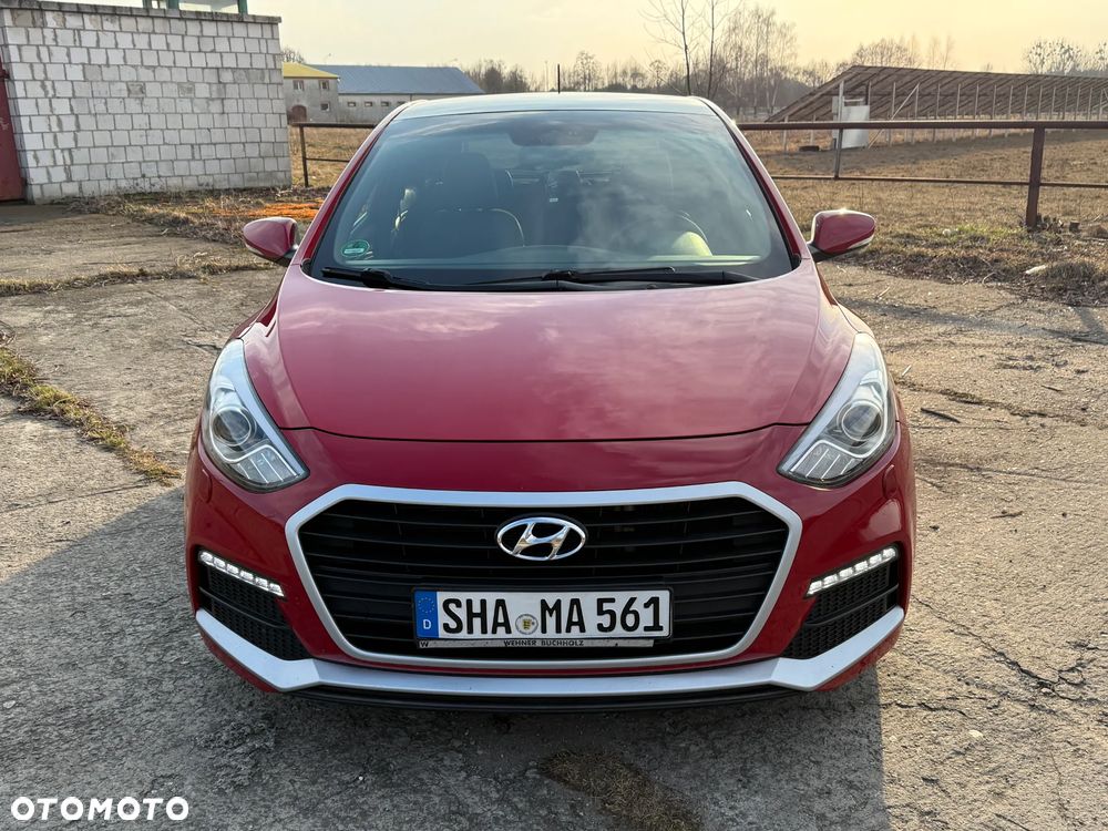 Hyundai i30 1.6 T GDI Turbo - 18