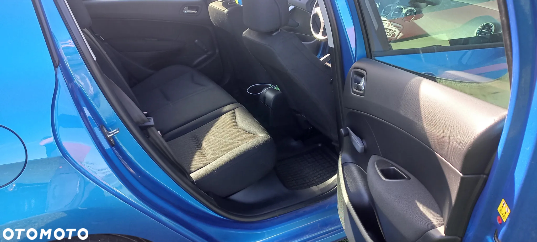 Peugeot 308 1.4 Presence - 6