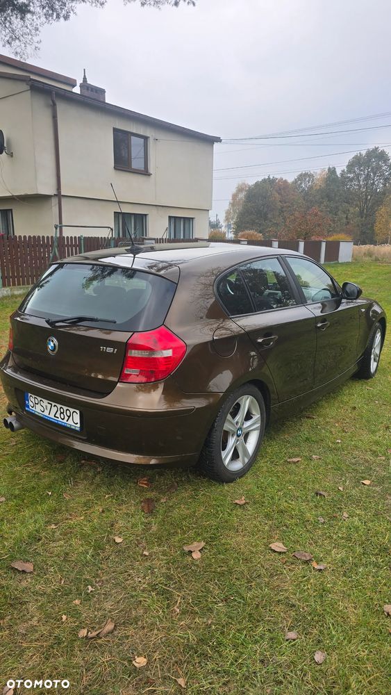 BMW Seria 1 116i - 5